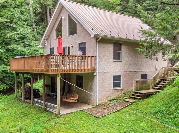 459 Pine Hill Dr, Shunk, PA 17768