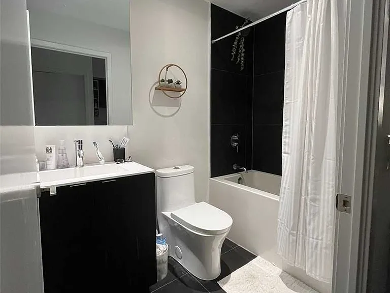 20 Edward St #1212 — Photo 3