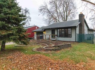 1512 Fisher St, Pekin, IL 61554