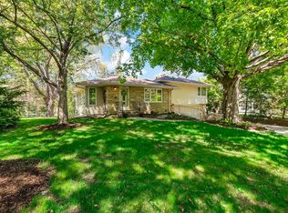 5232 Edenmoor St, Edina, MN 55436