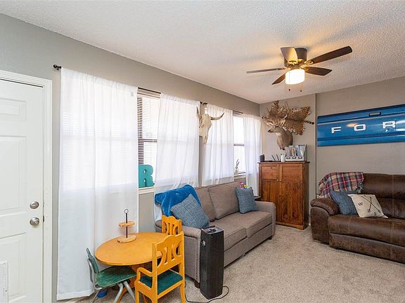 4th image of 704 Golondrina Dr