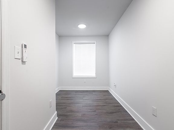 5th image of 2867 N Lee St #2FF