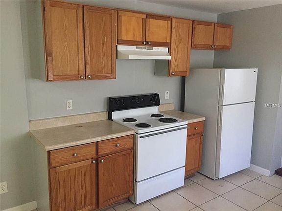 5th image of 1901 N Mobile Villa Dr
