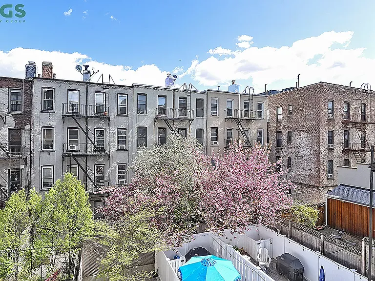 453 12th St #3B — Photo 8