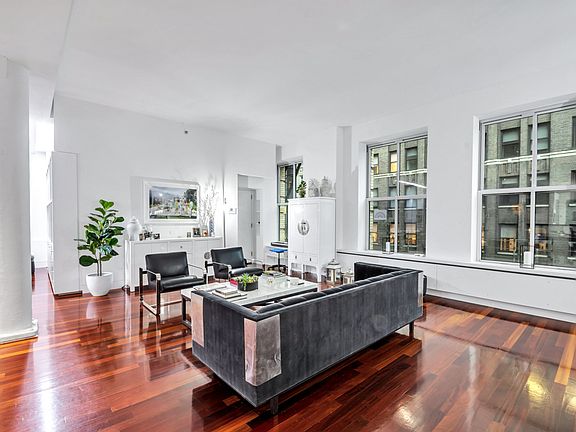 5th image of 9 Murray St APT 5W