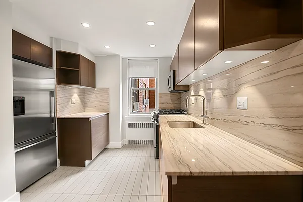 Rented by Stonehenge NYC LLC | media 5