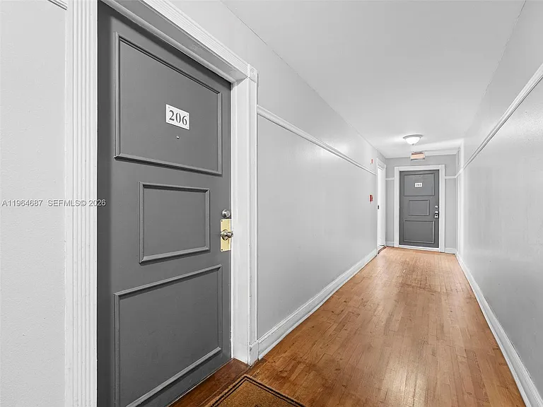 1027 Pennsylvania Ave #206 — Photo 19