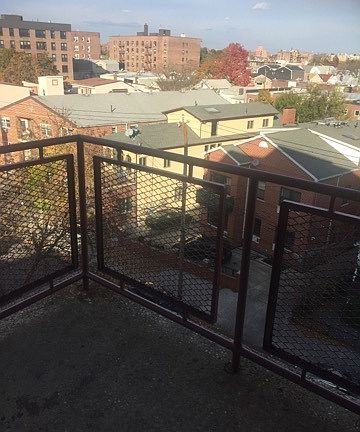 5th image of 2355 E 12th St #5GG