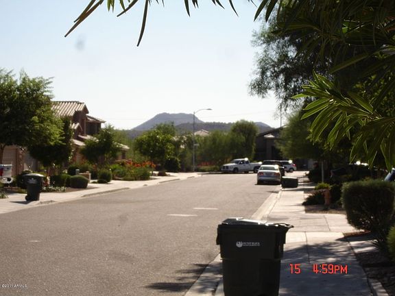 4th image of 2239 W Spur Dr