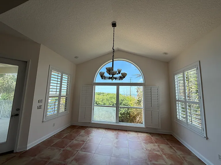 1404 Atlantic Breeze Way — Photo 6