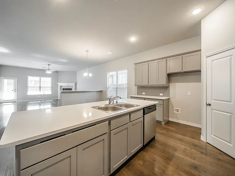 3716 Peach Blossom Rd — Photo 14