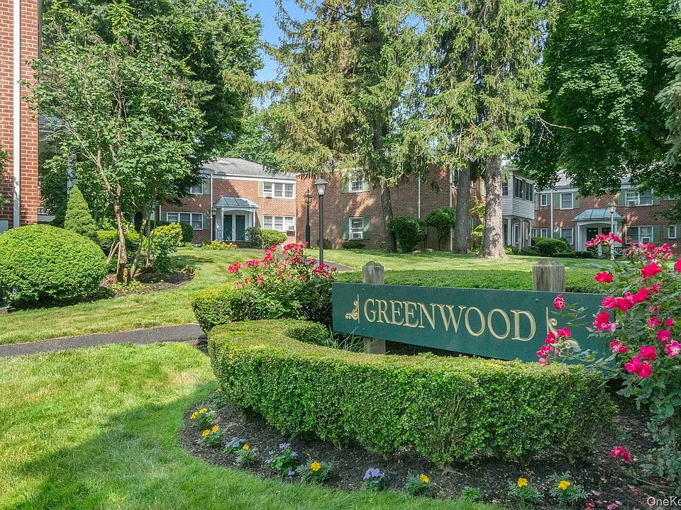 580 Bedford Rd #26
