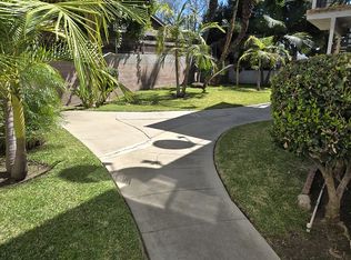 1004 W Granada Ct APT E, Ontario, CA 91762