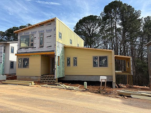 3rd image of 3844 Rivermont Rd