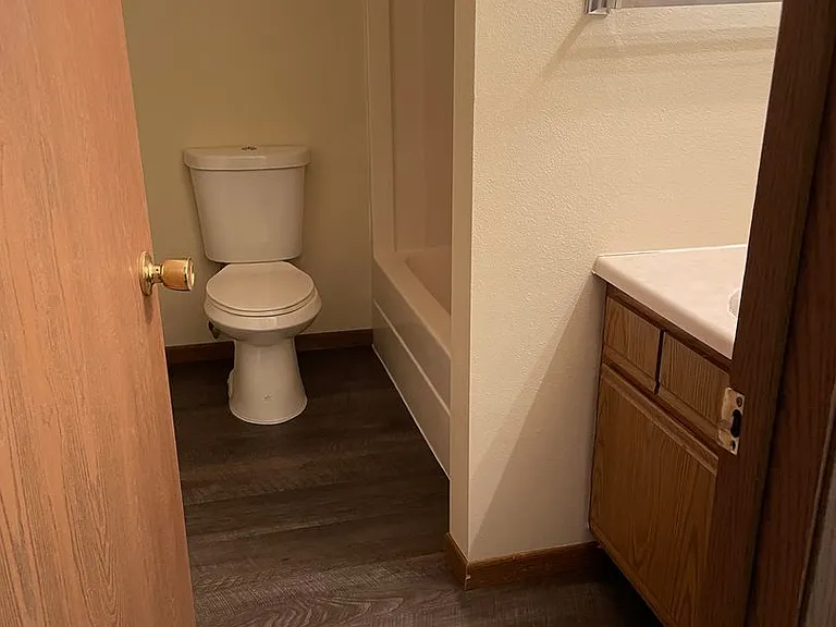 1703 University Dr SE #204 — Photo 31