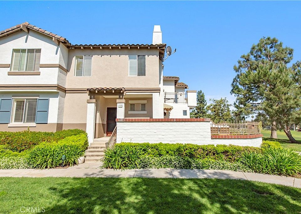 1st image of 2330 Sunningdale Dr