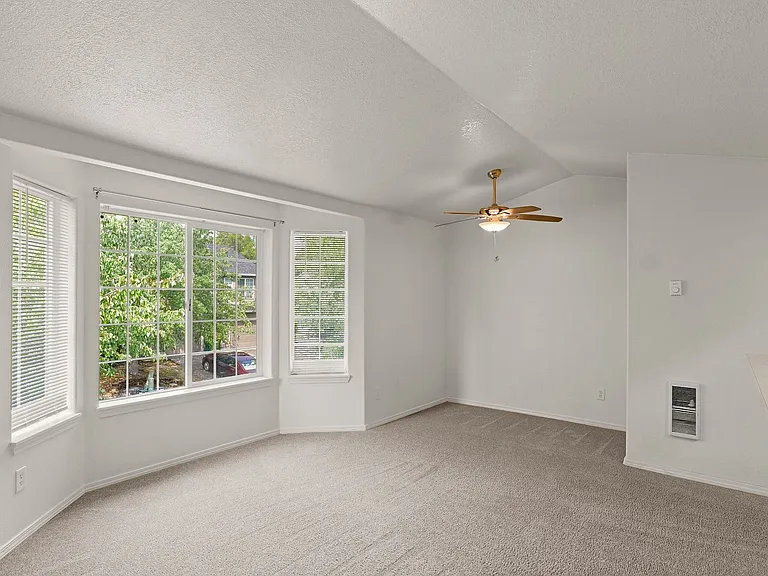 4270 SW 159th Ave #B — Photo 7