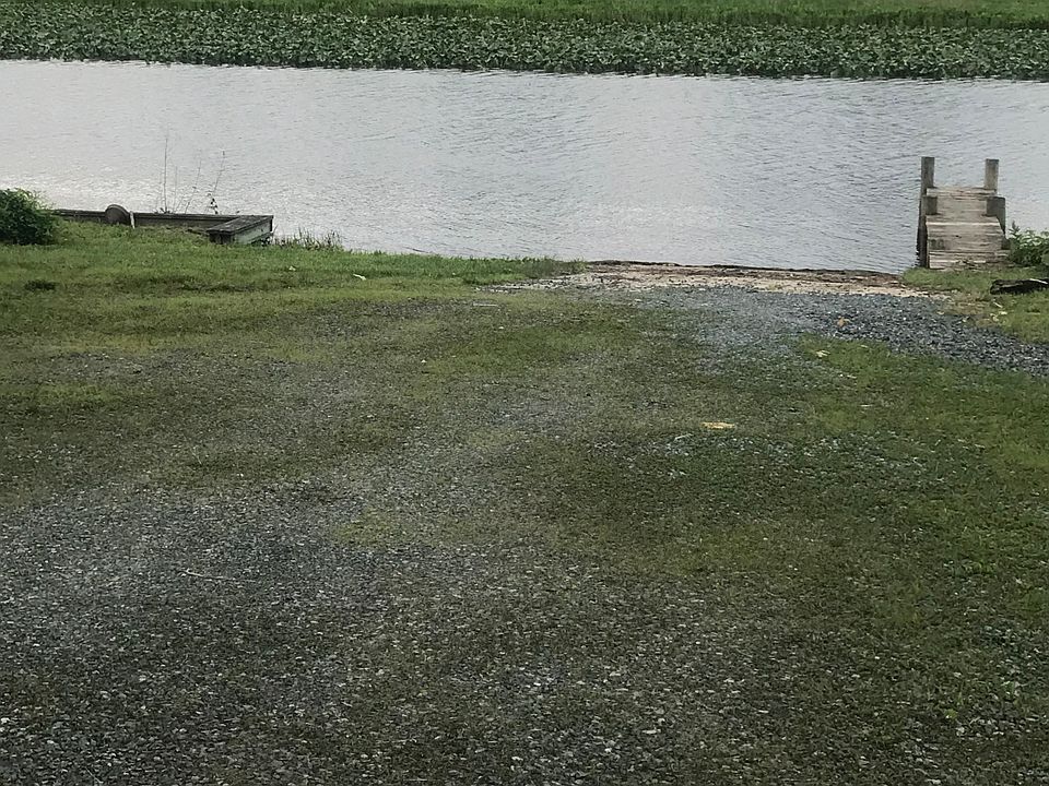 2nd image of 47 Sandy Level Dr