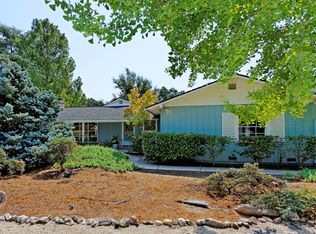 33 Woodland Dr, Alamo, CA 94507