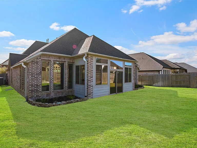 2126 Partridgeberry Ln — Photo 34