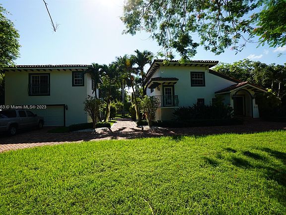 5th image of 16025 SW 173rd Ave