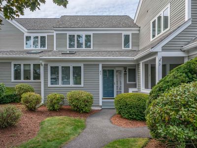 5 Iris Court, Nashua, NH, 03062