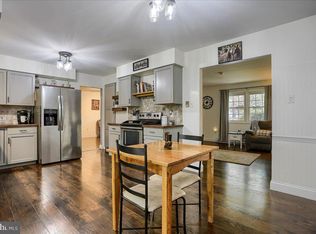11 Belair Dr, Dillsburg, PA 17019