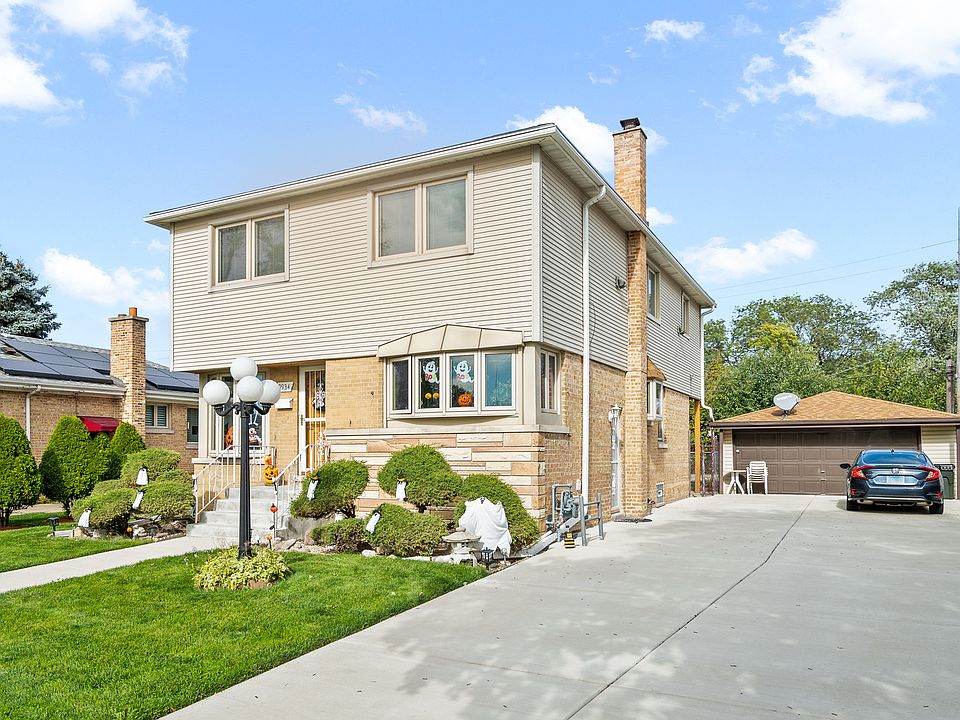 2nd image of 9934 Wilson Ave