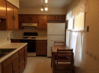 4930 N Best St, Peoria Heights, IL 61616