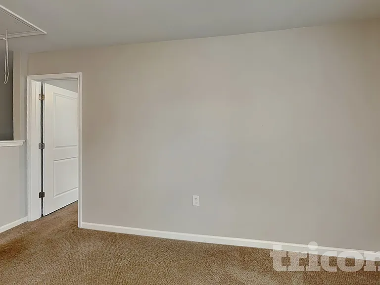 6931 Savannah Springs Dr — Photo 16
