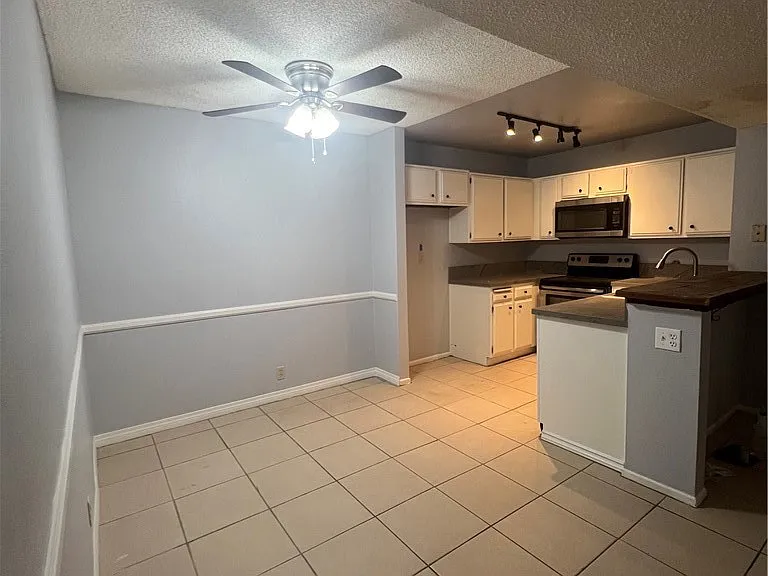 1400 W Edgehill Rd #11 — Photo 7