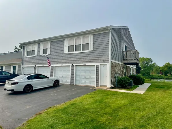 1110 Hampton Hbr #1110, Schaumburg, IL 60193