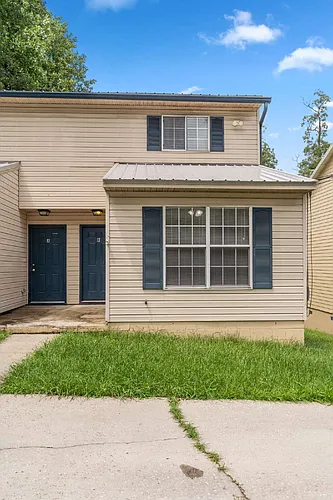 840 W Georgia St #B Photo 1