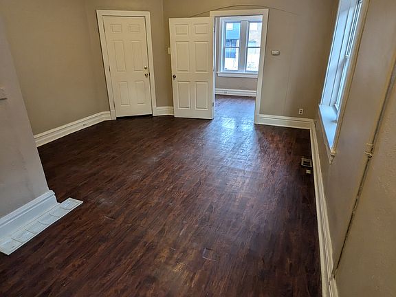 2nd image of 2645 Minnesota Ave APT 1S