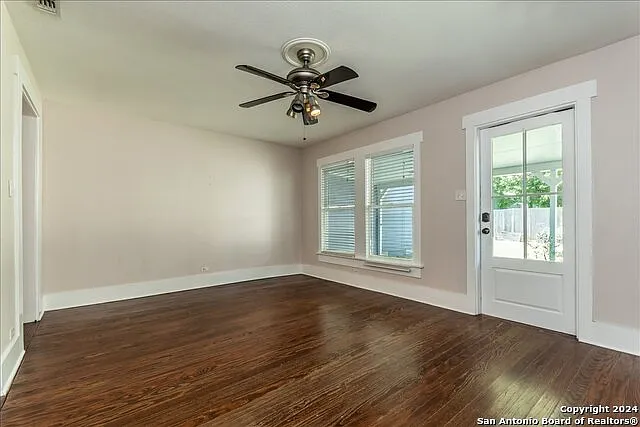 350 Carnahan St — Photo 7
