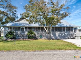 612 W Jackson Ave, Port O Connor, TX 77982