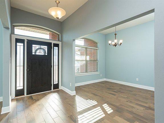 4th image of 9755 Harlington St