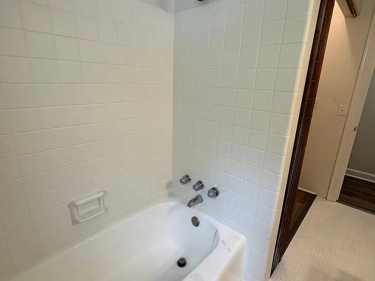 204 Glen Ridge Rd NE — Photo 22