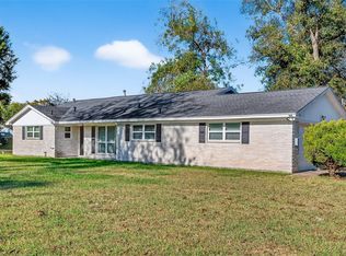 12430 Eiker Rd, Brookside Village, TX 77581