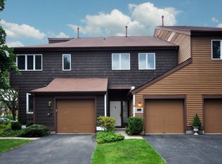 49 Cambridge Ct, Madison, NJ 07940