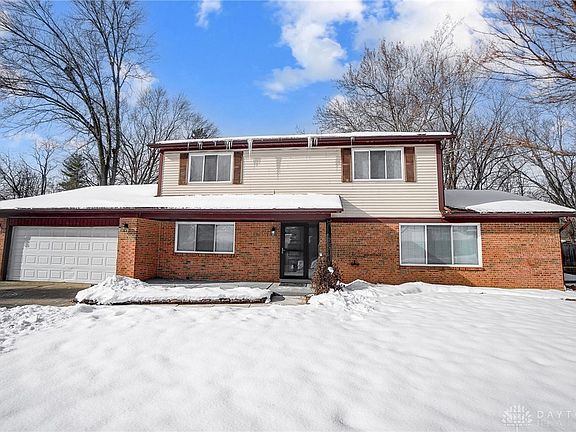 3rd image of 2031 Avon Dr