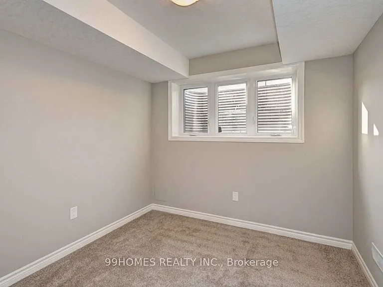 249 Chapel Hill Dr — Photo 22