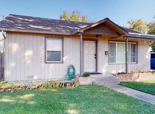 707 SE 9th St, Grants Pass, OR 97526