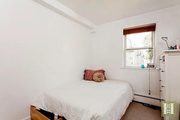 Rented by Halstead Real Estate | media 18