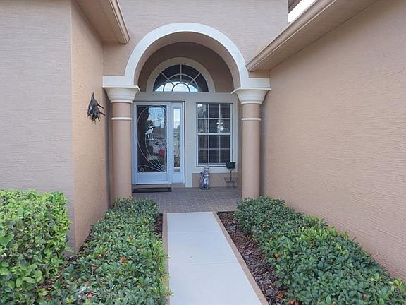 2nd image of 11238 Edge Park Dr