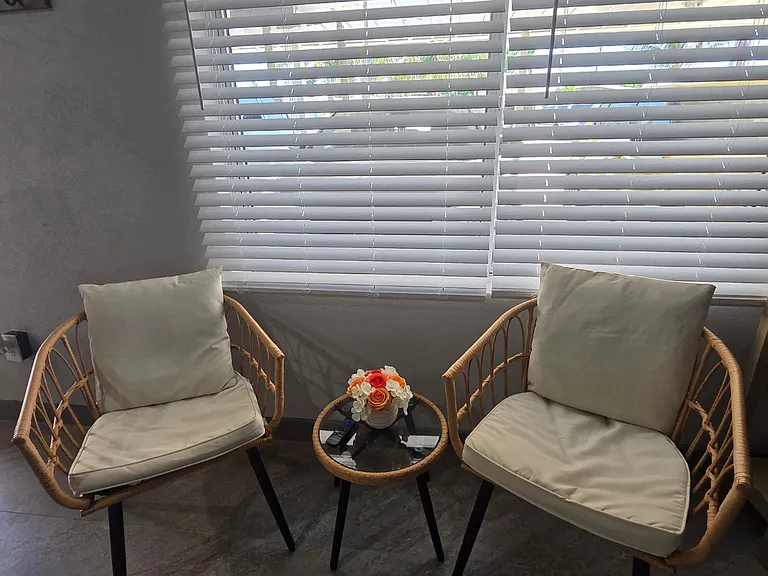 Inviting lounge space, perfect for morning coffee or evening conversations.
