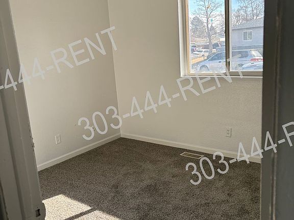 4th image of 5545 N Zion Ct