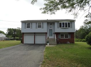 45 Bittern Ln, Bayville, NJ 08721