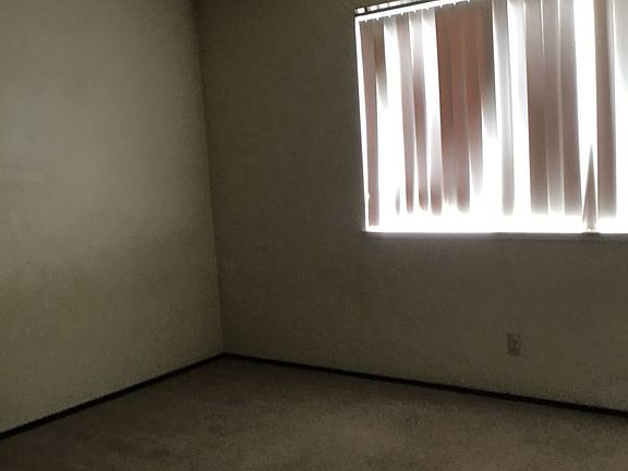 5th image of 1229 Covillaud St APT 4