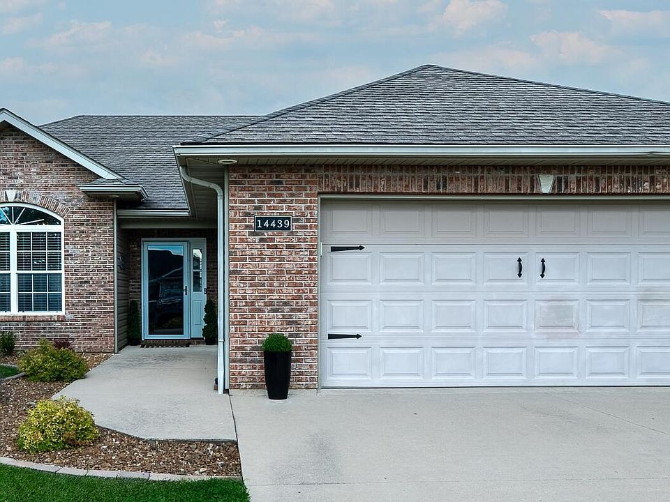 1st image of 14439 Monarch Dr